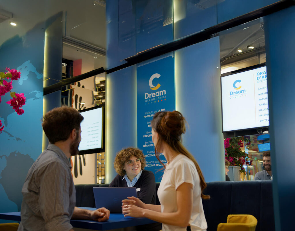 Uno sguardo a Costa Diadema